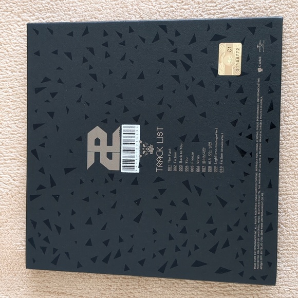 B2ST/BEAST - Fiction and Fact - Picture 2 of 3